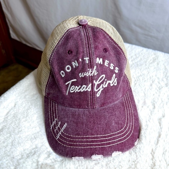 Katydid Don’t Mess with Texas Girl Hat - Picture 1 of 4